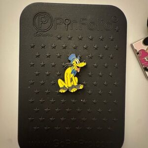 Disney Pluto Pin